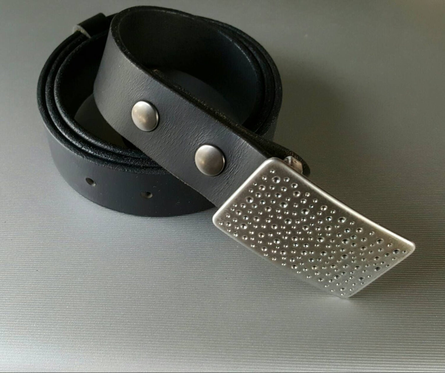Gifts for Guys, Suit Belt Buckle, Unisex Accessories, Canadian Hand Forged Suit Buckle fits 1.25" Leather Snap Belt, Guy Gift, Gifts for Her