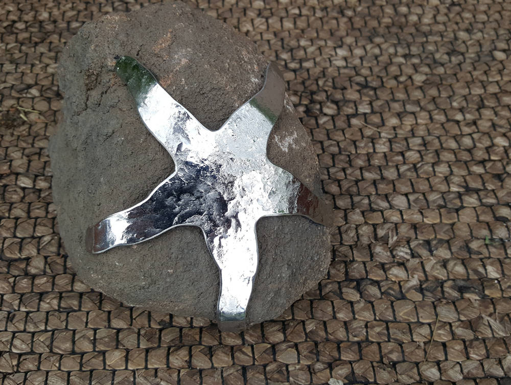 ROCK STAR Garden Decor Rock Garden Sculpture Door Stop Gardener's Gift Stainless Steel Starfish Beach Rock Hostess Gift Housewarming
