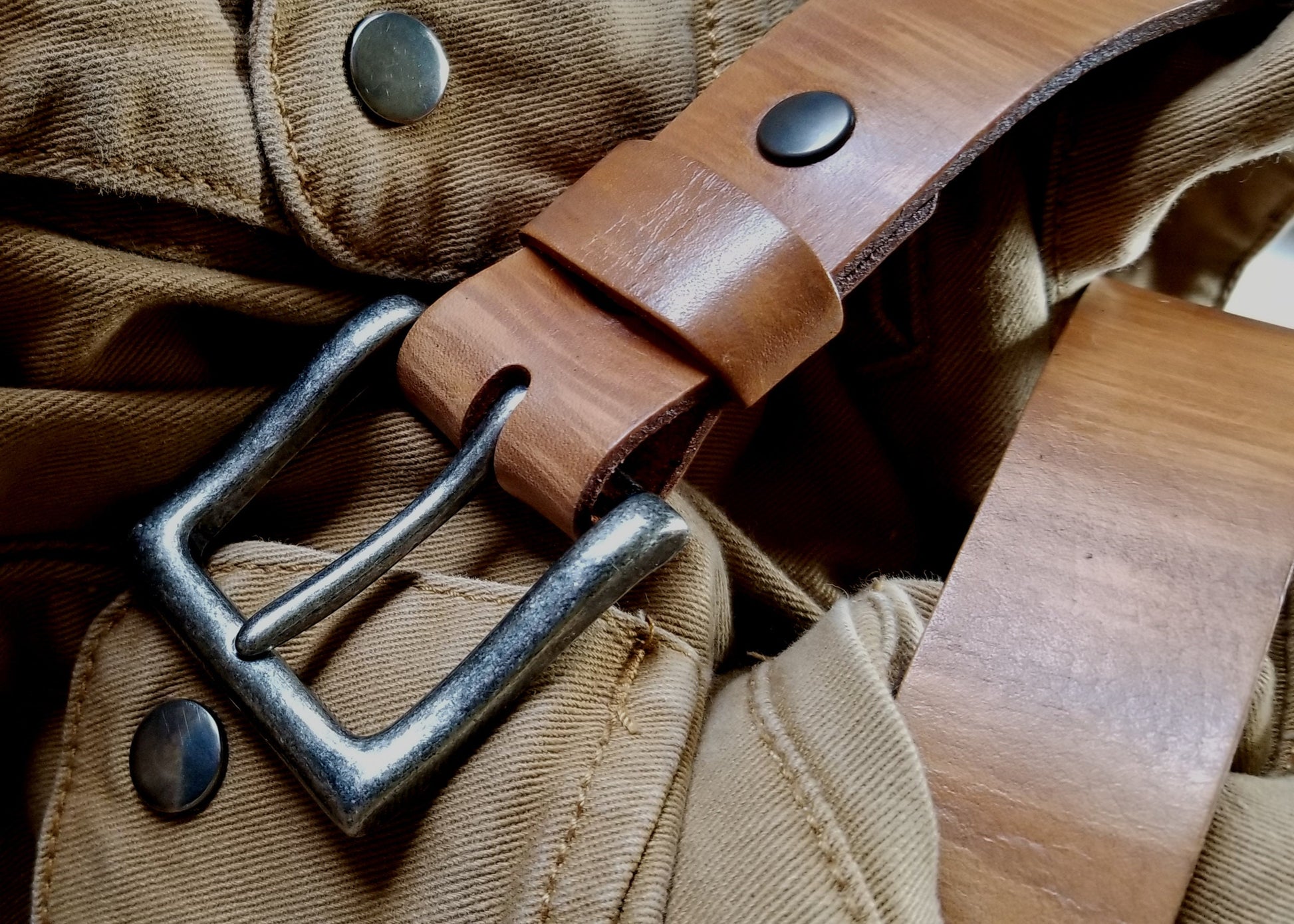 Belt Hand Dyed Leather Belt with Snap w Buckle, 1.5" Belt for Jean, Suit Belt 1.25" Wide, Father's Day or Mother's Day Gift, Unisex Gift