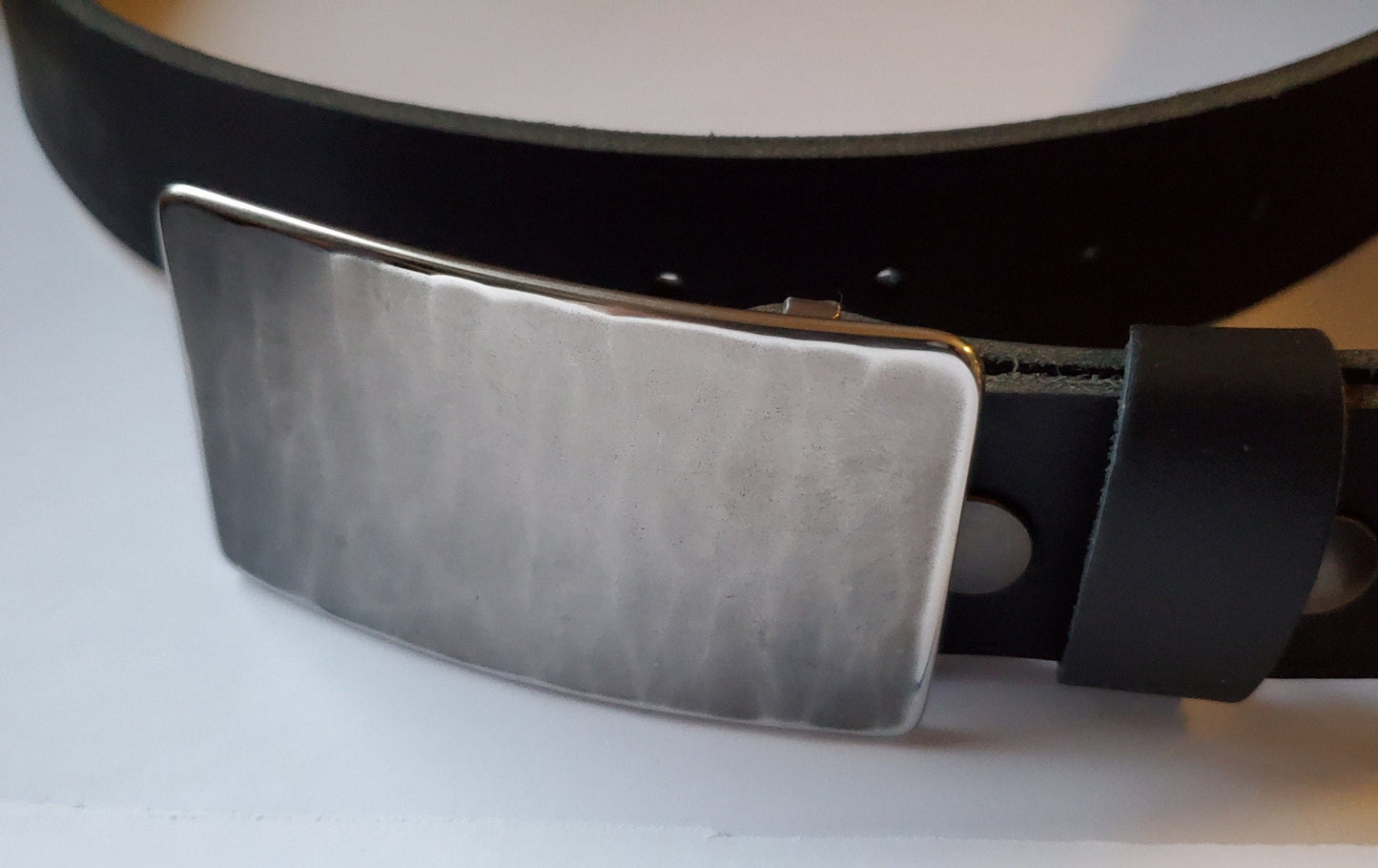 Belt & Buckle, Hand-Forged Wood Grain, Wood Lovers, Canadian Made, Stainless Steel Unisex Work Gear, Accessories for Jeans fits 1-1/2" Belt