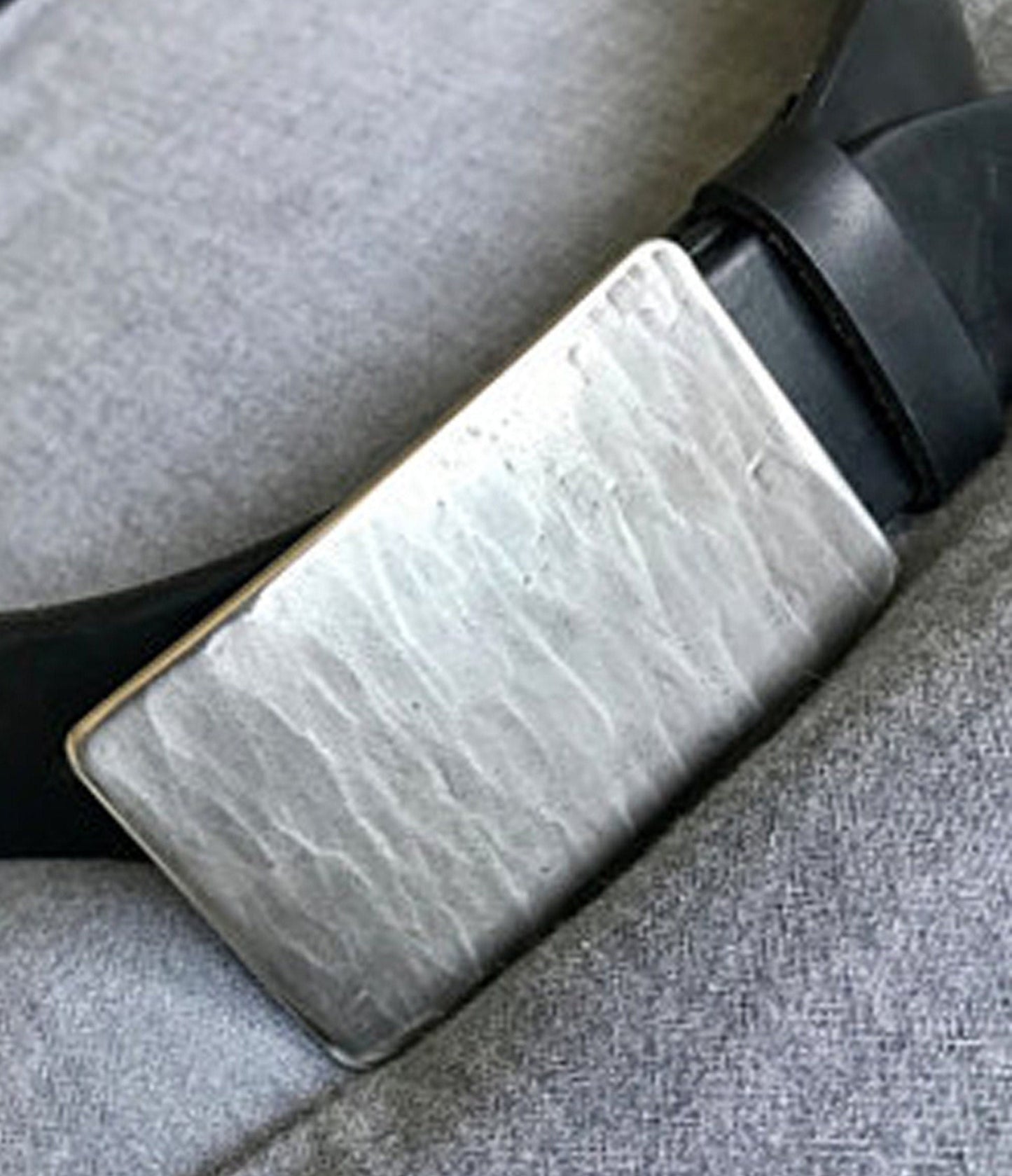 Scottish Kilt Belt Buckle Hand-Forged Buckle Fits 2-1/4" Wide Belt Silver Woodgrain Buckle Scottish Kilt Accessory Stainless Steel Buckle