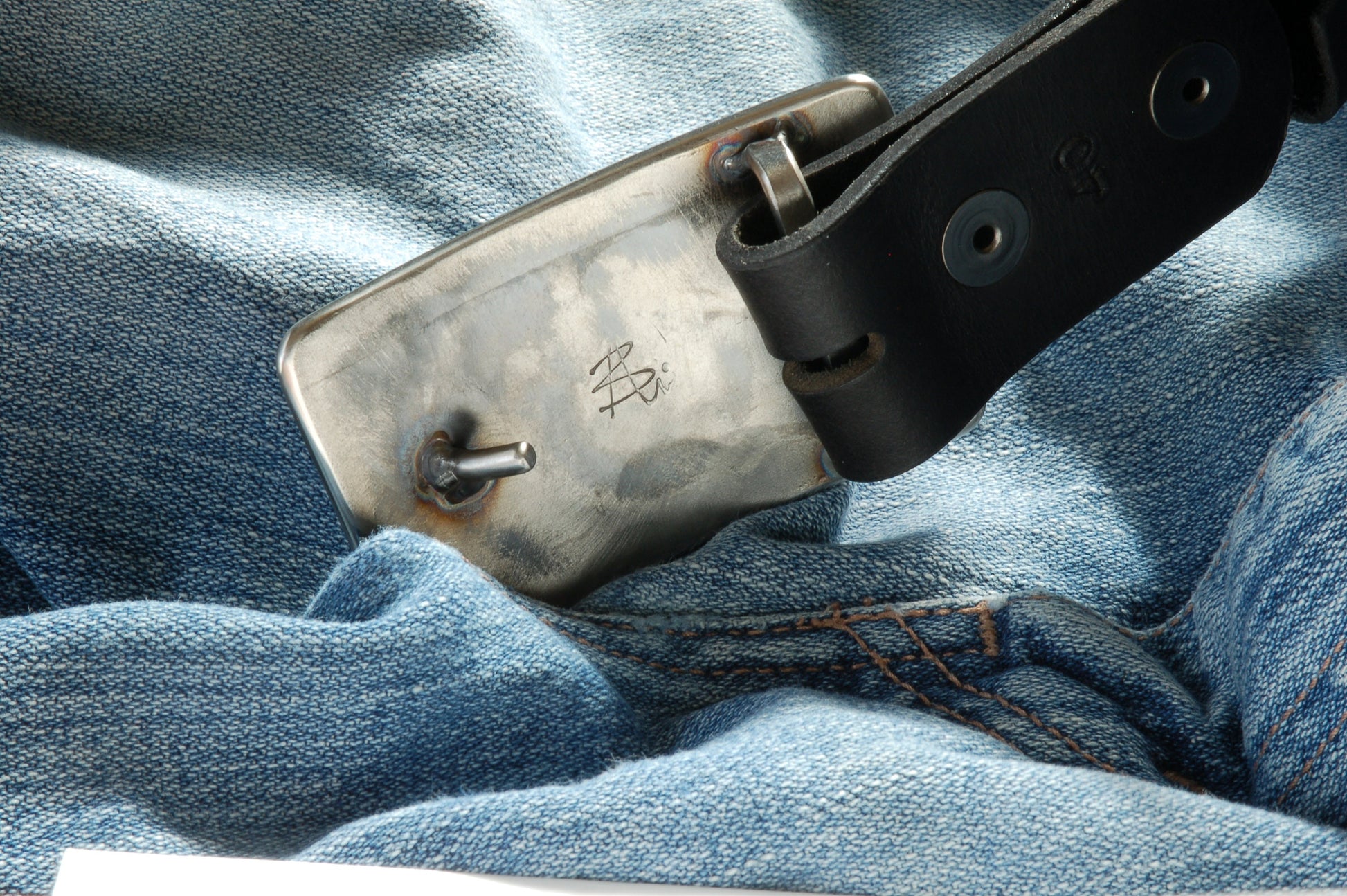 Blue Jean Buckle Belt Buckle Unisex Hypoallergenic Hand Forged Wood Grain Textured Stainless Steel Buckle fits 1-1/2" Belt for Jeans