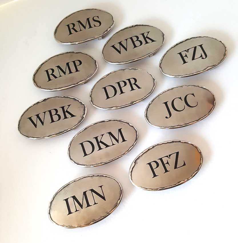 Country & Western Personalized Oval Belt Buckle Groomsmen's Buckle Unisex Buckle fits 1.5" Leather Belt for Jeans or Workwear