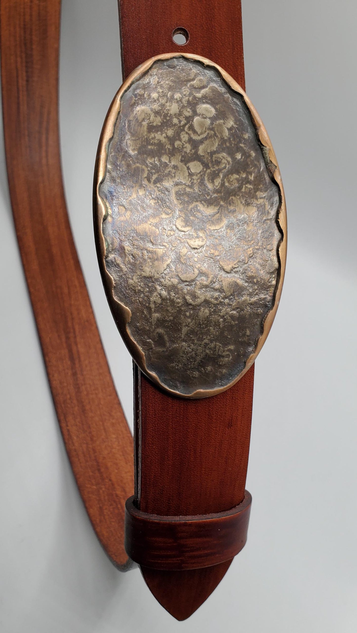 Belt and Buckle Set Bronze Hand-Forged Oval & Hand-dyed Woodgrain 1.5" Belt for Jeans