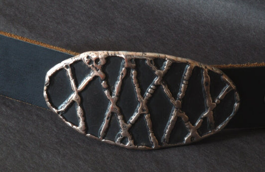 Belt Buckle ~ Artisan Signed ~ Hand Forged Original Buckle fits 1-1/2" Leather Belt for Blue Jeans ~ Silver or Bronze Drizzle - Gift Bag