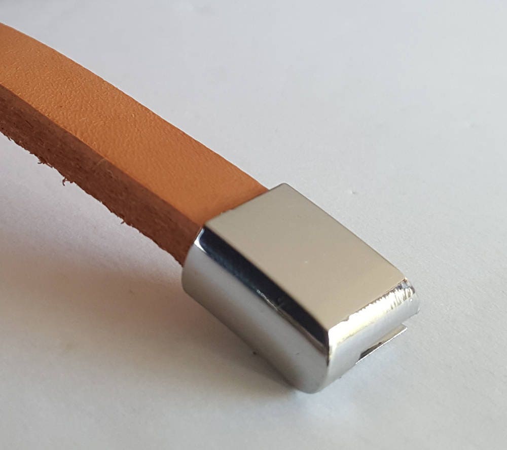 Leather Bracelet Uni Fit Cuffs for Men or Ladies Easy Slide Clip Nickel Free Clasp Custom Cut unisex Leather Straps & Complimentary Gift Bag