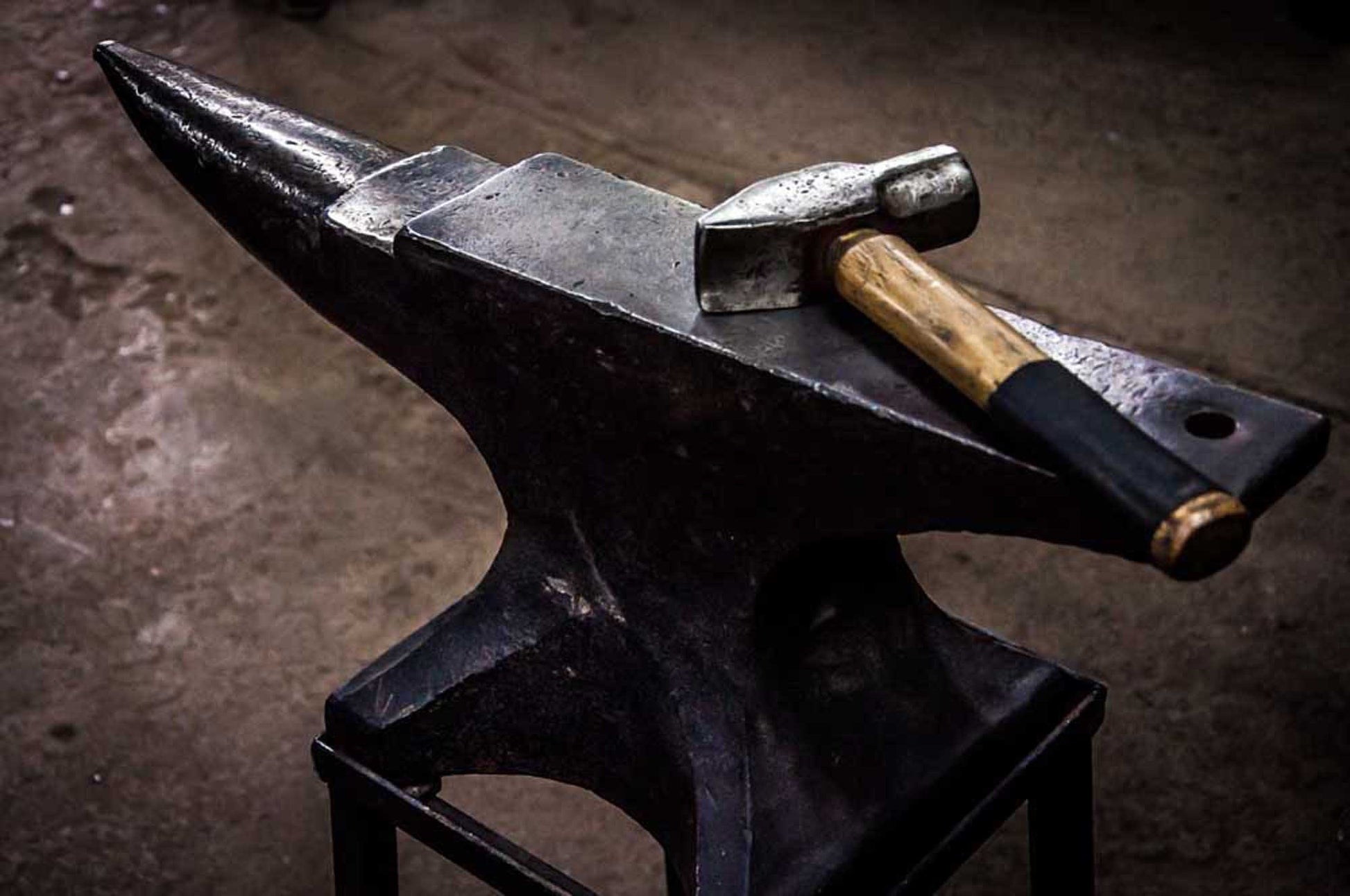 HEART Belt Buckle, Love Gift, Sweet 16, Heart Shaped Buckle, Mother's Day Gift, Anniversary Gift, Buckle Fits 1-1/2" Leather Belt for Jeans