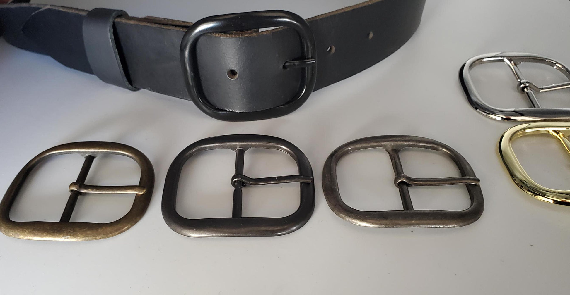 Antique Gold Buckle & Distressed for Jeans-Choose Your Colour Combo-Work, Dress, Jeans 1-1/2" Belt w choice of Buckle Colour