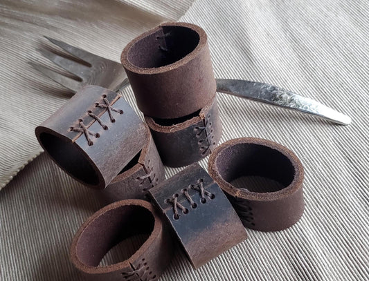 Taupe Leather Napkin Rings (6) Casual Dining, Hostess Gift, Housewarming Gift Home Decor Picnics, Dining Accessories, Mom Day