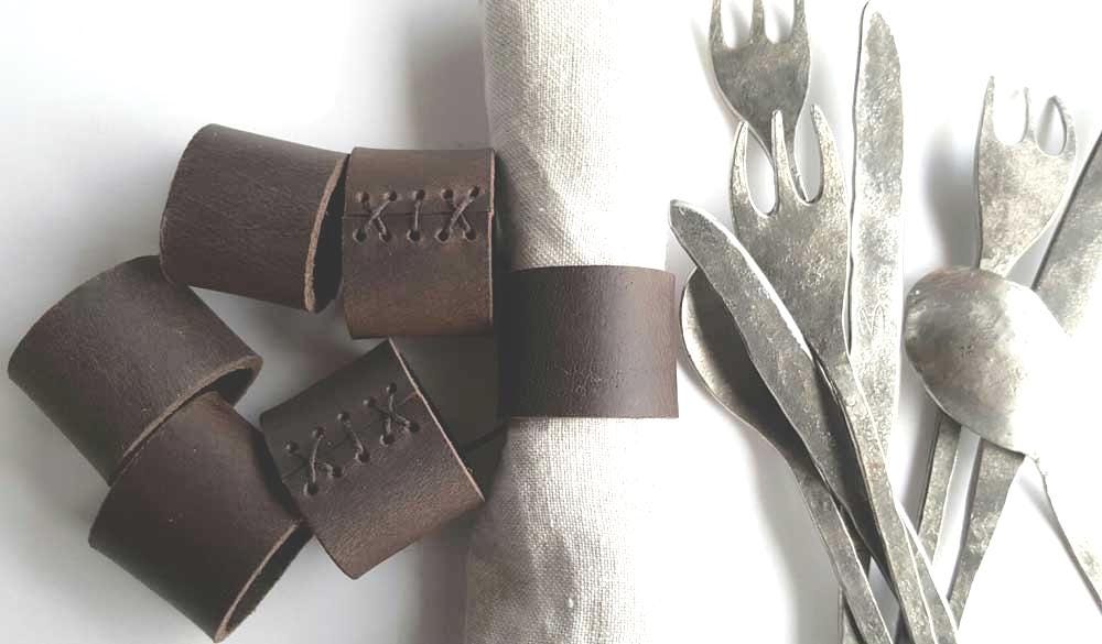 Taupe Leather Napkin Rings (6) Casual Dining, Hostess Gift, Housewarming Gift Home Decor Picnics, Dining Accessories, Mom Day