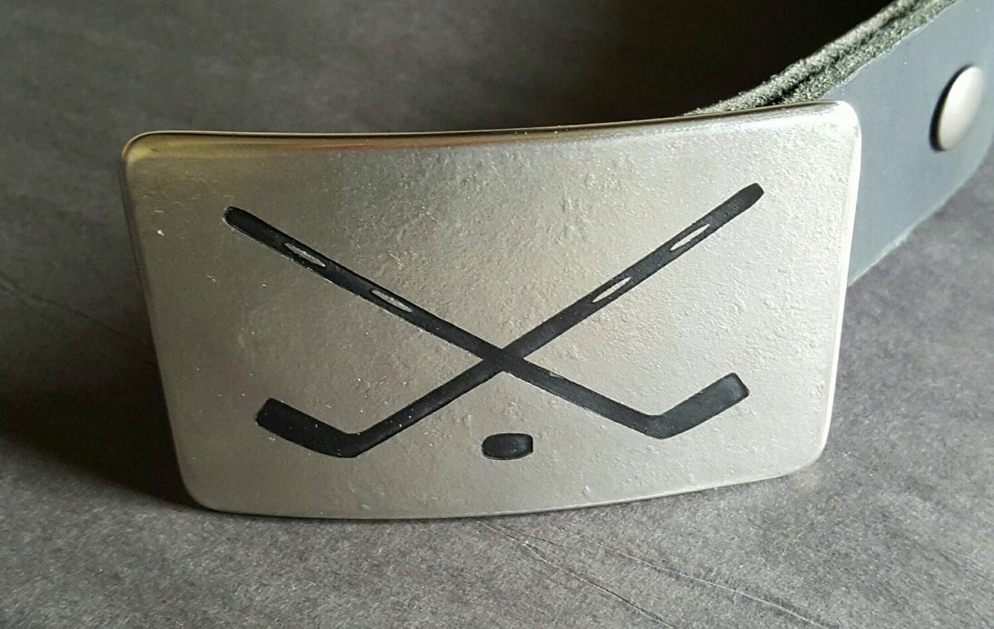 Team Gifts, Personalized Gift, Club Gifts, Hockey, Belt Buckle, Sports Gear, Team Logos, Team Prizes, Gifts for Coaches, Buckle and Belt,